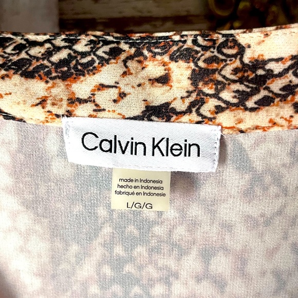 Calvin Klein women’s top L - Picture 3 of 3